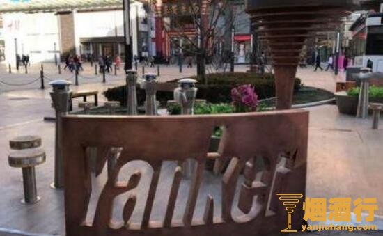 北京王府井豪华烟客吸烟区已拆，文明吸烟环境为更好维护非吸烟人群利益