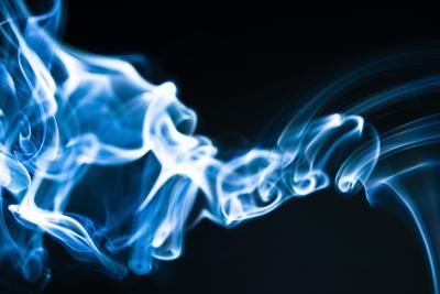 烟雾.jpg 烟雾.jpg