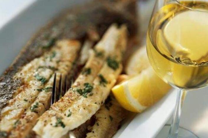 自制葡萄酒怎么去甲醇 自制葡萄酒保存方法