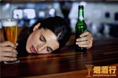 <b>戒烟不戒酒的危害有哪些，戒烟不戒酒的5大危害</b>