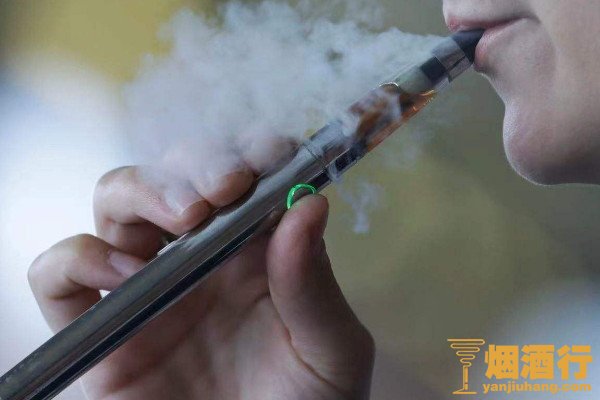 电子烟的正确吞吐方法 电子烟口吸技巧